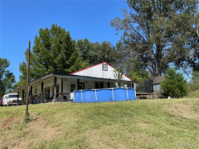 Front exterior — 835 State Highway 143 Patterson Missouri real estate