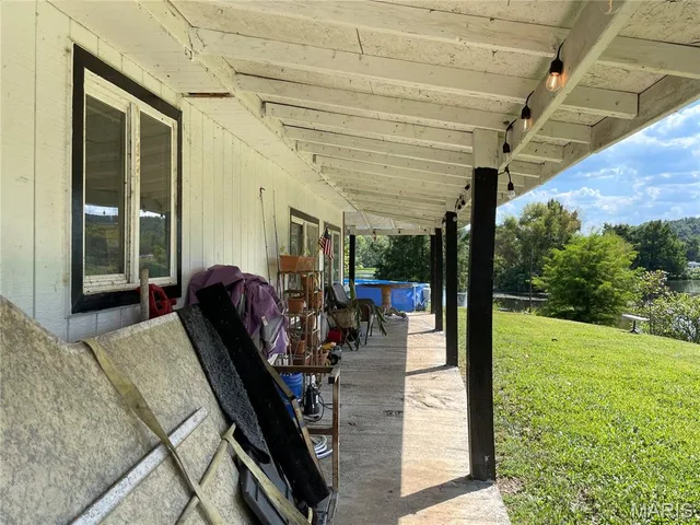 Kitchen — 835 State Highway 143 Patterson Missouri real estate