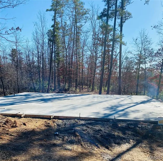 Front exterior — 58 Acres 304 Marquand Missouri real estate