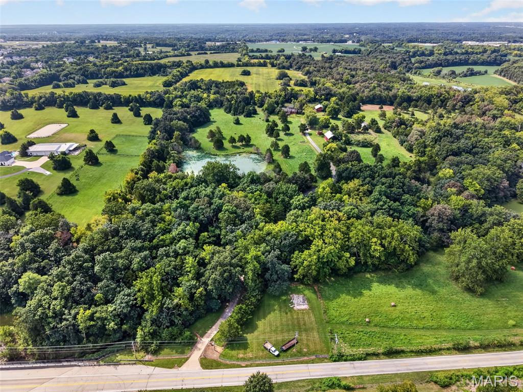 2710 W Meyer Road Foristell Missouri 2 bedroom 2 bathroom home for sale listed at $1,750,000