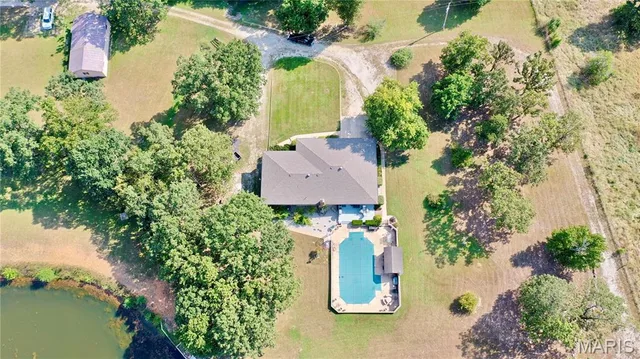 Front exterior — 319 County Road 2270 Salem Missouri real estate