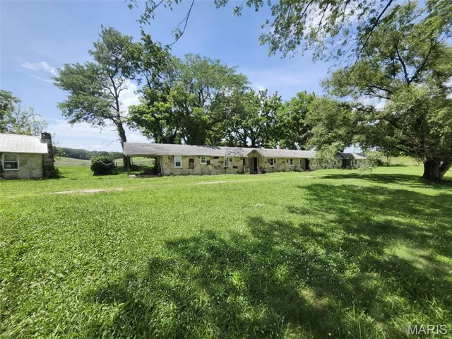 Kitchen — TBD M- Highway 63 Cabool Missouri real estate