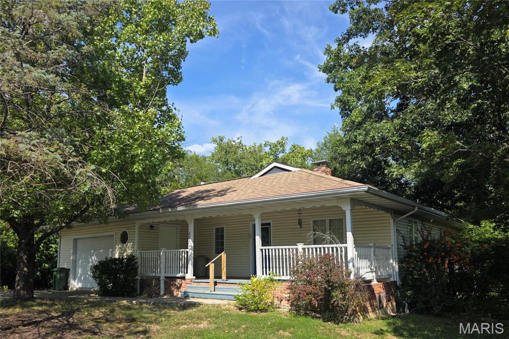 606 Greentree Road Rolla Missouri 3 bedroom 2 bathroom home for sale listed at $189,000