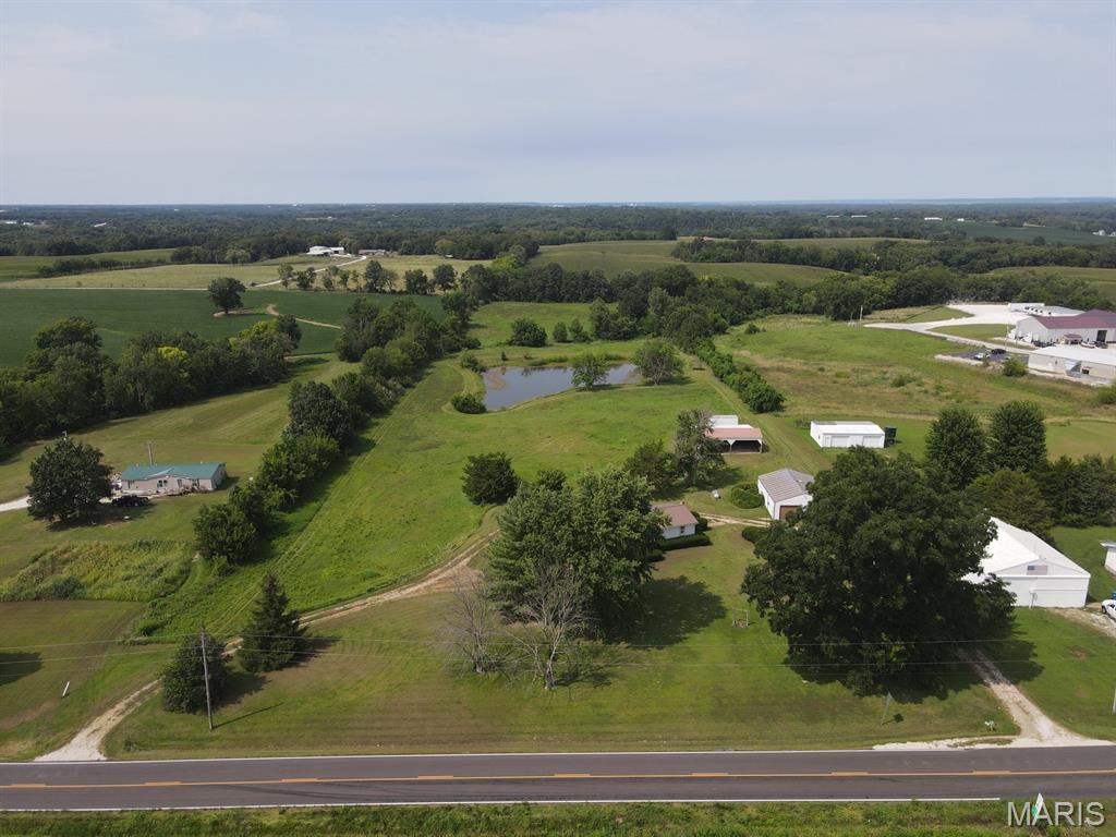 33228 State Highway C La Grange Missouri 2 bedroom 2 bathroom home for sale listed at $239,000