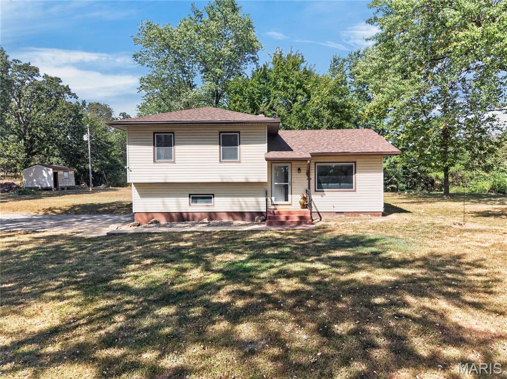 29223 Pacific Drive Lebanon Missouri 4 bedroom 2 bathroom home for sale listed at $220,000