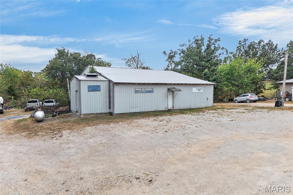 20330 Richfield Road, Richland MO