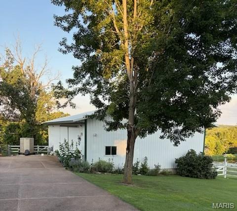 Primary bedroom — 10954 Tom Frost Road Catawissa Missouri real estate