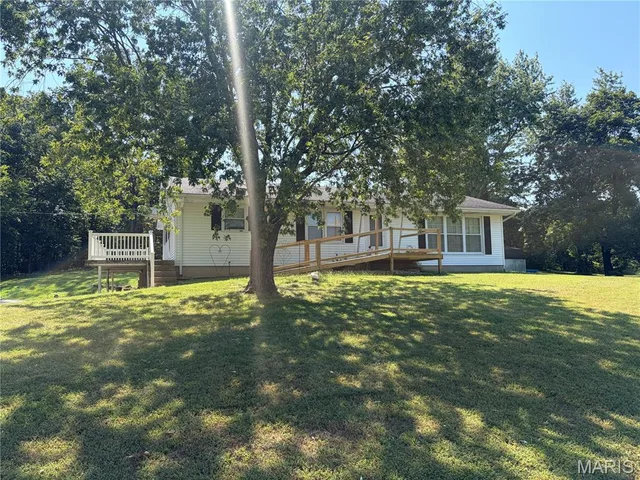 Front exterior — 3116 Highway 50 Beaufort Missouri real estate