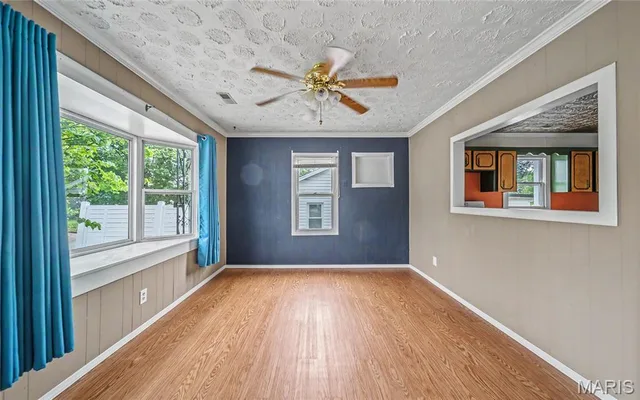 Primary bedroom — 205 Maple Street S Dixon Missouri real estate