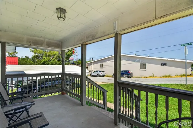 Primary bedroom — 100 N Spilman Avenue Rolla Missouri real estate