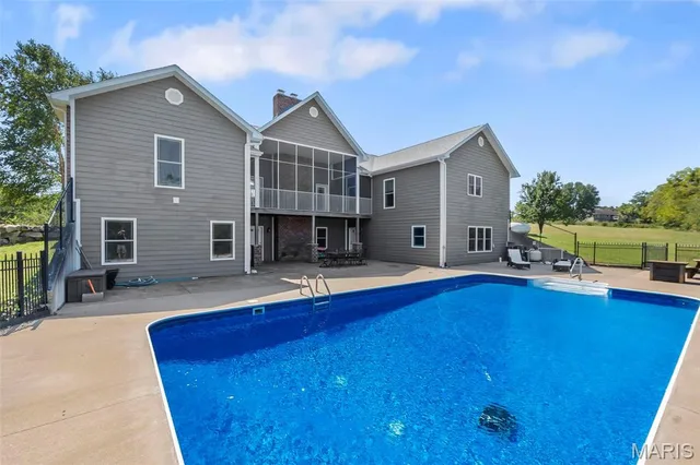 Front exterior — 2886 Highway N Perryville Missouri real estate