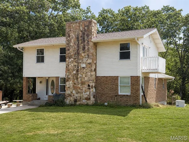 17892 Sudden Valley Lane, Warrenton MO