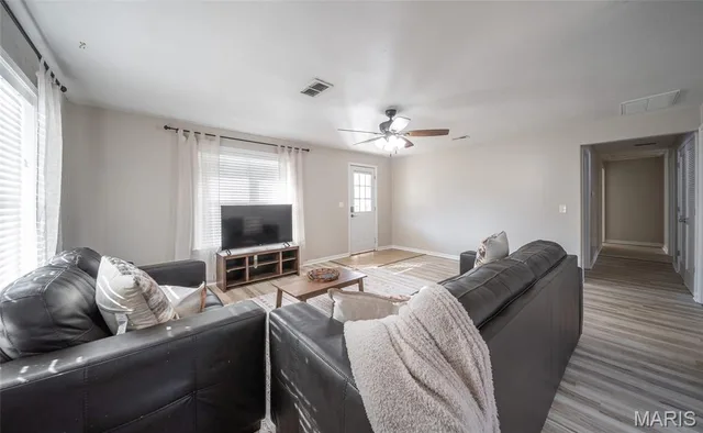 Living room — 209 Dyer Street Waynesville Missouri real estate
