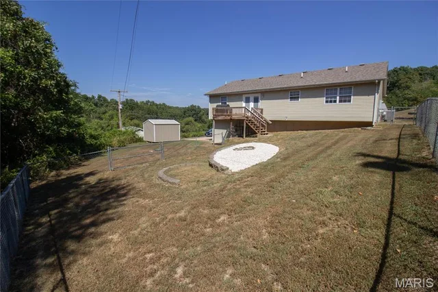 Front exterior — 13475 Toffee St Robert Missouri real estate