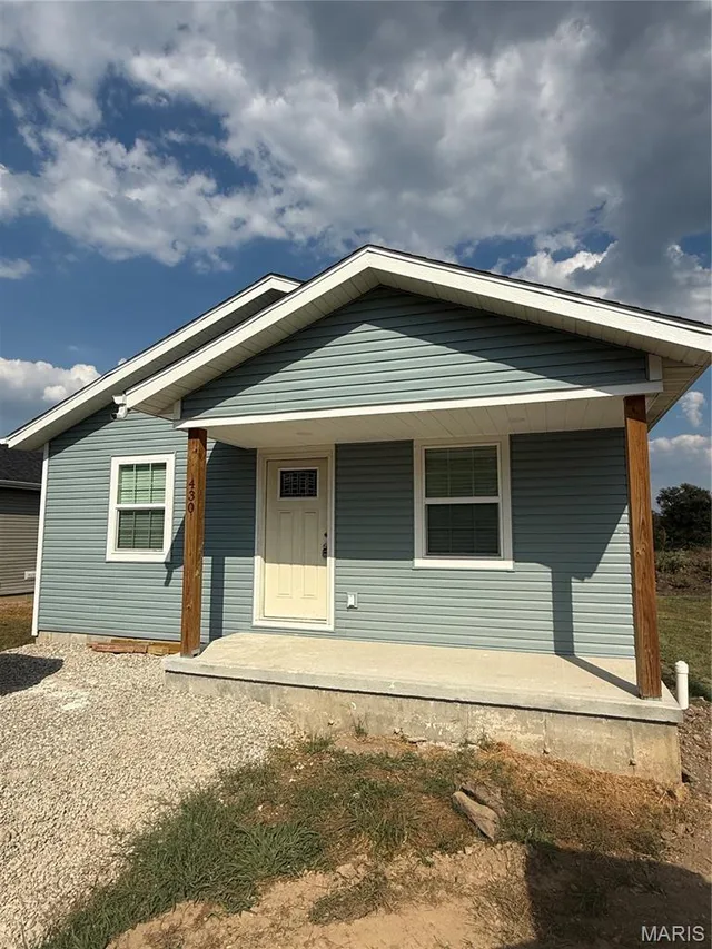 430 Railroad Avenue, Lebanon MO