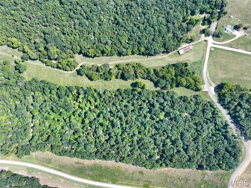 1921 Tanglefoot Farms Road Festus Missouri home for sale listed at $642,000