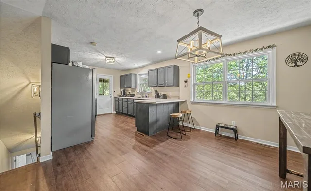 Primary bedroom — 19300 Lackey Lane Waynesville Missouri real estate