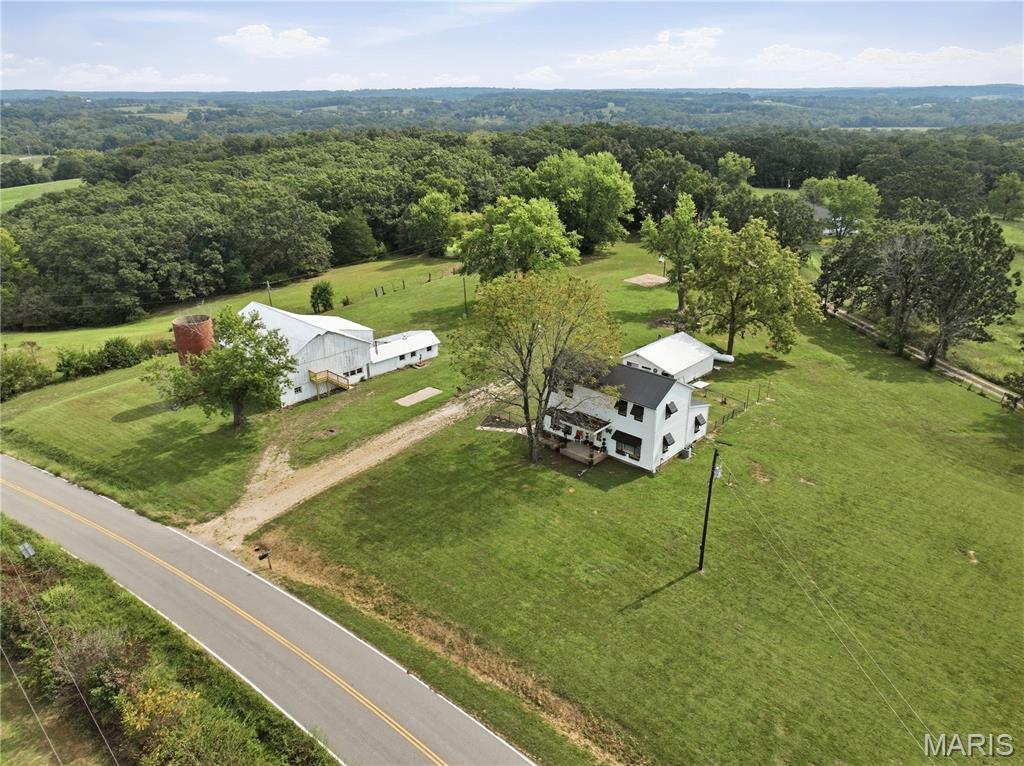 6960 Highway Ac Sullivan Missouri 4 bedroom 1 bathroom home for sale listed at $458,000
