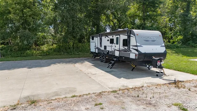 Kitchen — Lot 45 Gasconade Get Away Vienna Missouri real estate