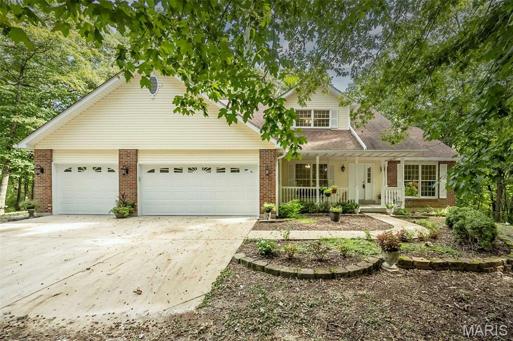23401 Wild Horse Farms Road, Warrenton MO