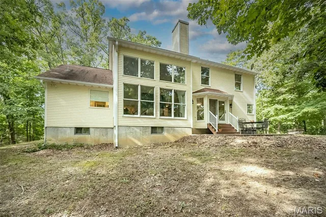 Kitchen — 23401 Wild Horse Farms Road Warrenton Missouri real estate