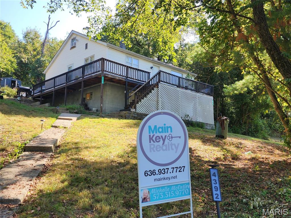 4392 Flucom Road De Soto Missouri 2 bedroom 1 bathroom home for sale listed at $195,000