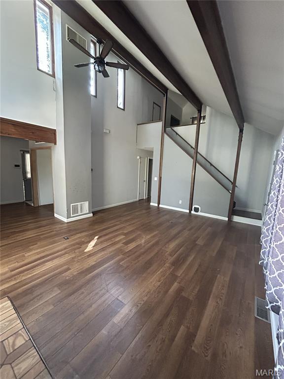 Living room — 1300 California Drive Rolla Missouri real estate