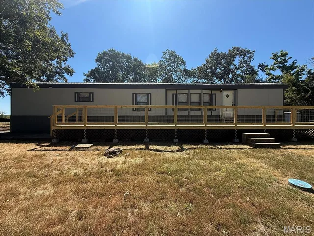 17224 Highway 32, Lebanon MO