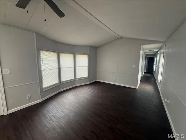 Kitchen — 17224 Highway 32 Lebanon Missouri real estate