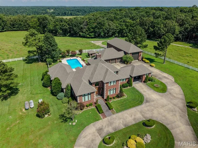 654 County Road 490, Other MO