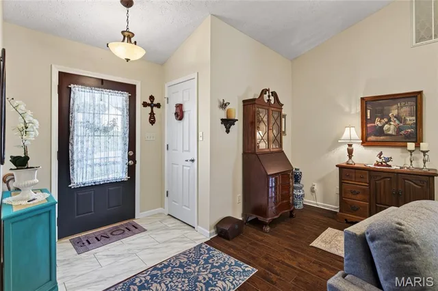 Kitchen — 813 Oxford Drive Rolla Missouri real estate
