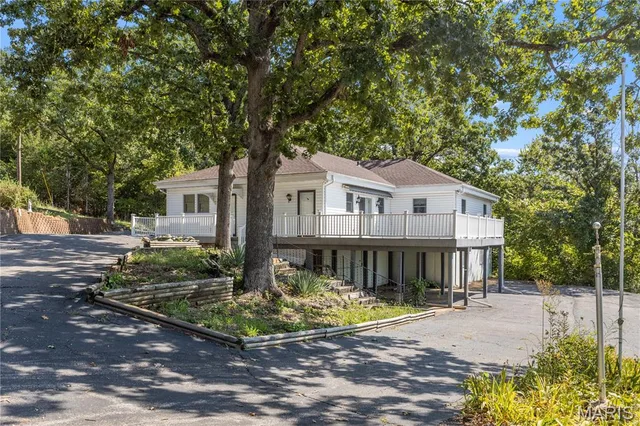 4674 Miller Road, House Springs MO