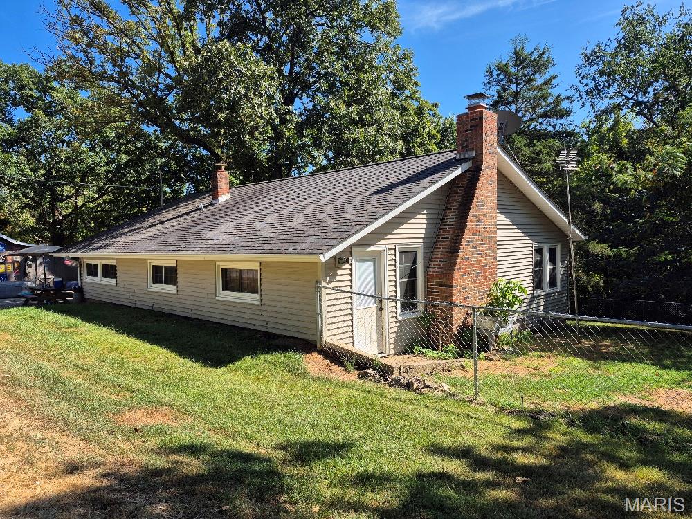 14098 Charter Church Road De Soto Missouri 4 bedroom 1 bathroom home for sale listed at $494,000