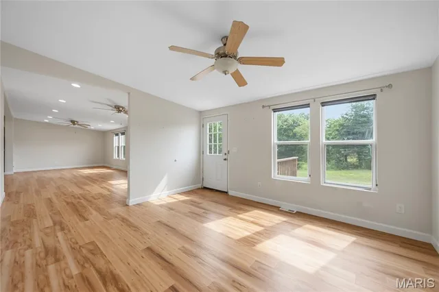 Primary bedroom — 25484 Sky Drive Warrenton Missouri real estate