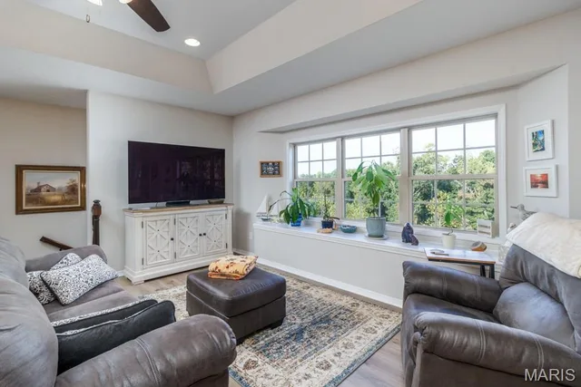 Living room — 109 Paradise Street Waynesville Missouri real estate