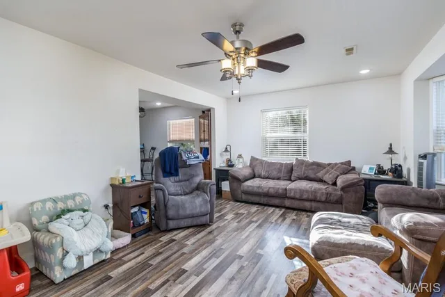 Living room — 30170 Highway U Crocker Missouri real estate