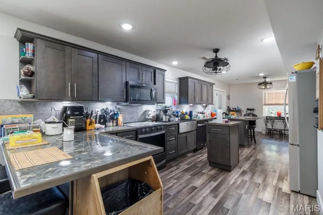 Kitchen — 30170 Highway U Crocker Missouri real estate