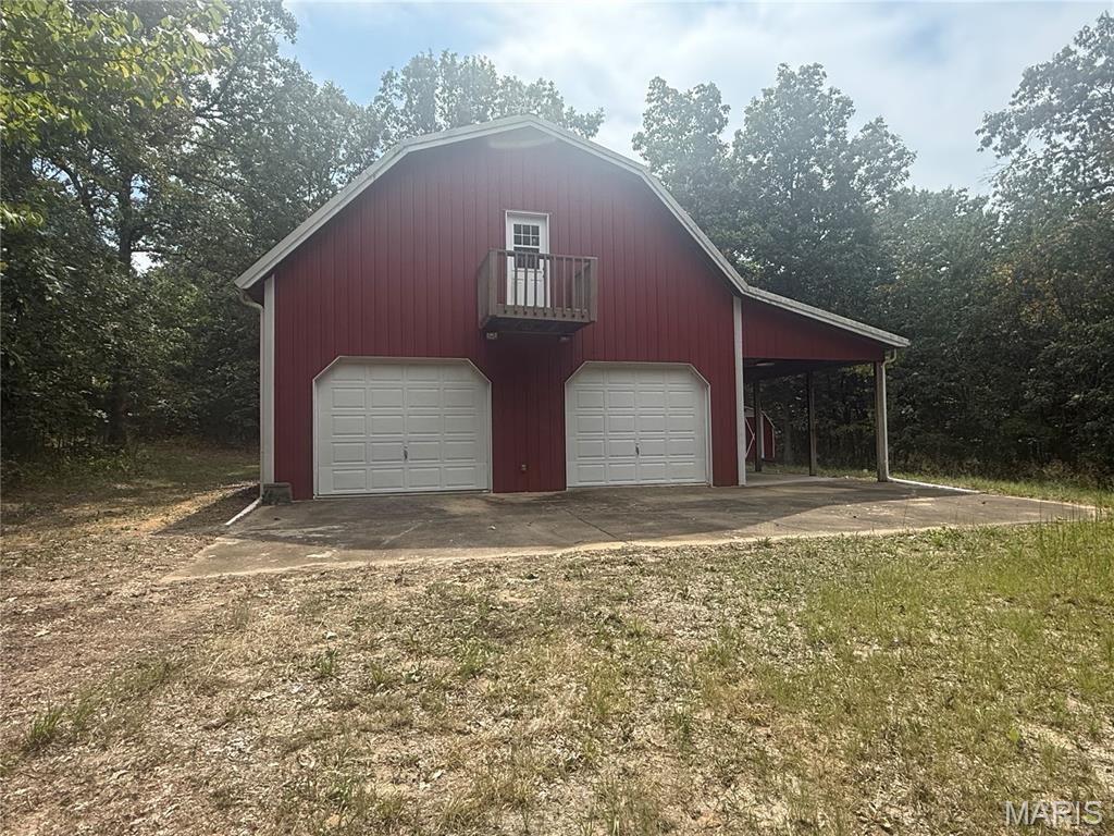 397 Wild Oak Road Sullivan Missouri home for sale listed at $304,000