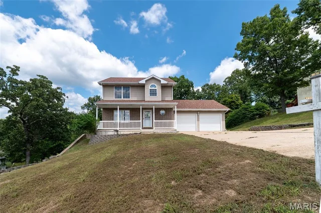 Front exterior — 107 Crosscut Road St Robert Missouri real estate