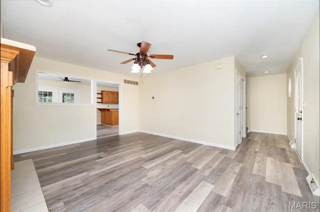 Kitchen — 107 Crosscut Road St Robert Missouri real estate