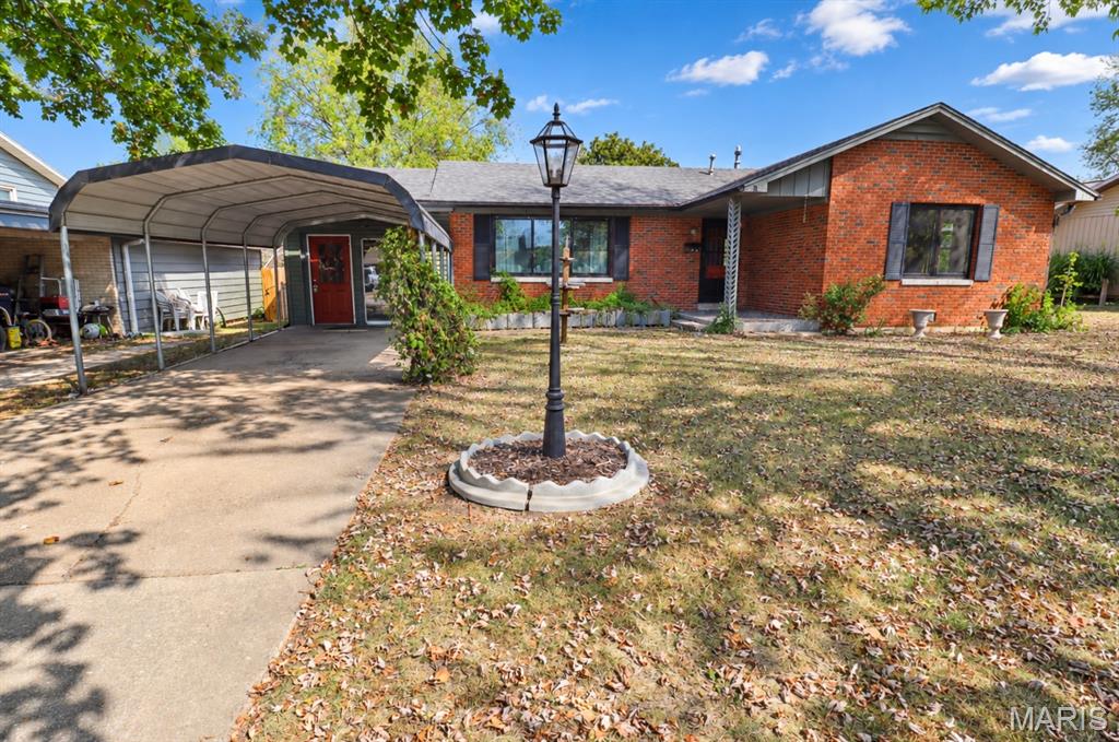 40 Willow Lane Lebanon Missouri 3 bedroom 1 bathroom home for sale listed at $165,000