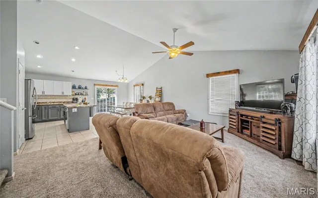 Living room — 15804 Trace Drive St Robert Missouri real estate