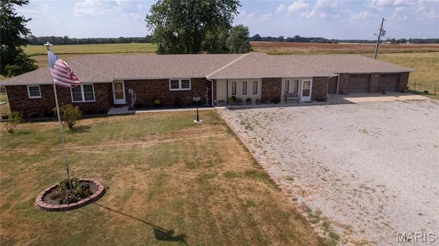 Front exterior — 15493 State Highway A Phillipsburg Missouri real estate