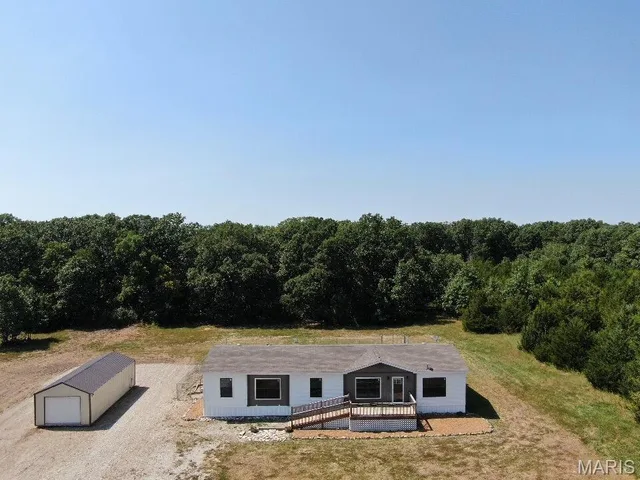 13501 Monroe Road 647, Santa Fe MO
