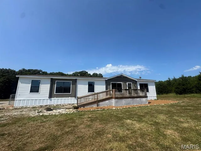 Front exterior — 13501 Monroe Road 647 Santa Fe Missouri real estate