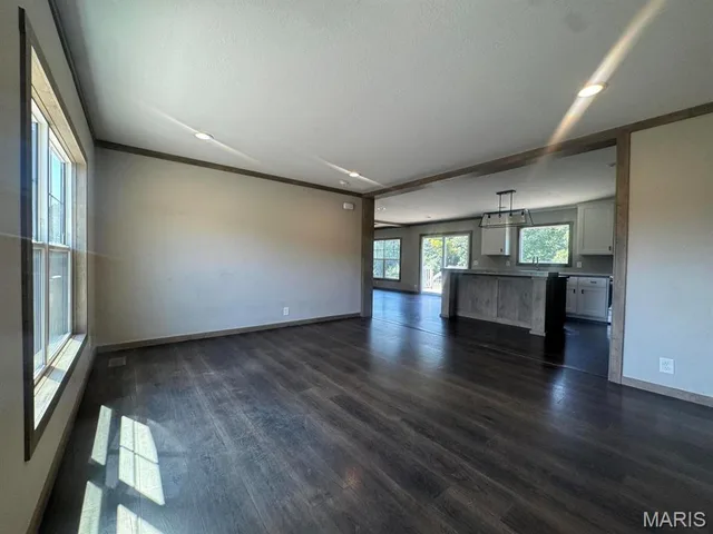Kitchen — 13501 Monroe Road 647 Santa Fe Missouri real estate
