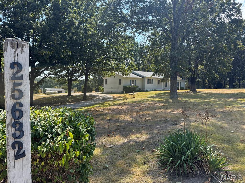 25632 Highway Aa Lebanon Missouri 3 bedroom 3 bathroom home for sale listed at $299,900