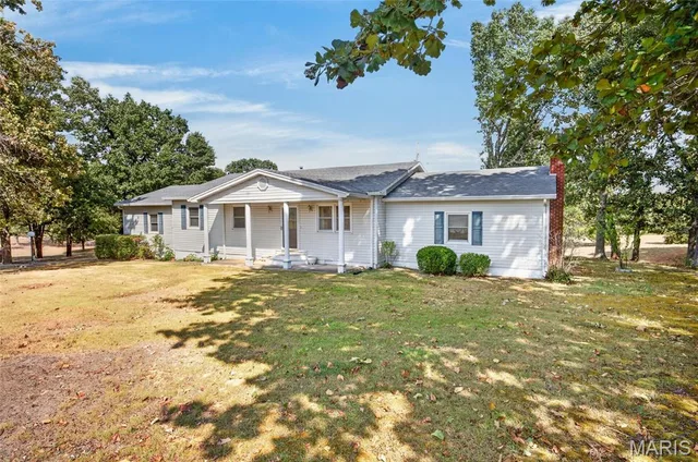 Kitchen — 25632 Highway Aa Lebanon Missouri real estate