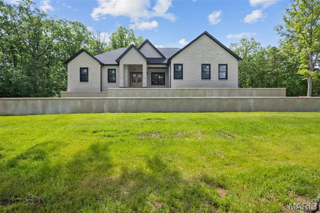 10095 Tour De Plomb Court, Potosi MO