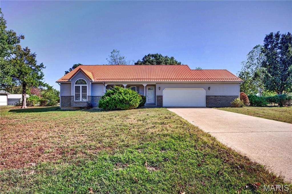 24950 Spencer Road Waynesville Missouri 3 bedroom 2 bathroom home for sale listed at $239,900
